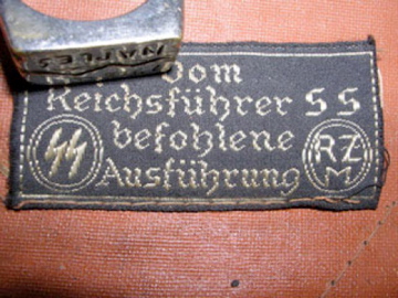 Das Reich Cuff Title