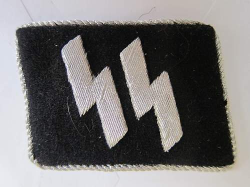 Runic Officer's Collar Tab