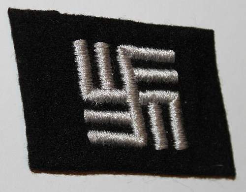 Double swastika collar tab -opinions please