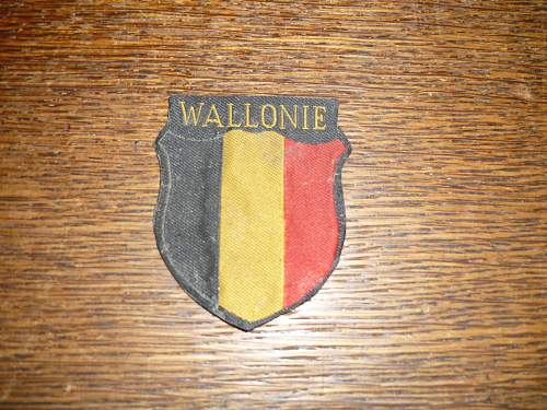 WALLONIE BADGE 'Opinions&quot;