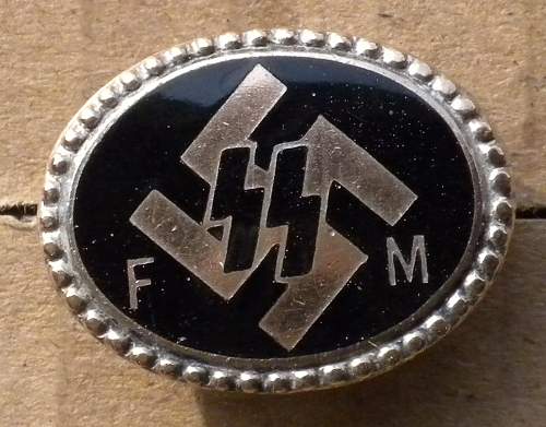 SS-FM Patron Pin