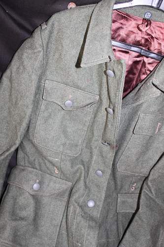 Waffen SS tunic... is it real?