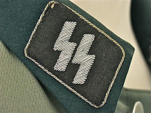 waffen ss tunic dodgy   at best