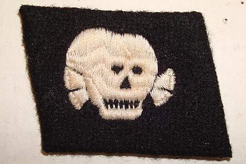 Totenkopf Collar Tab.  Real or Fake?