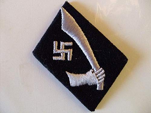13th Waffen Mountain Division SS Handschar (1st Croatian) collar tab