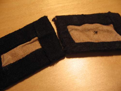 collar tabs for looking