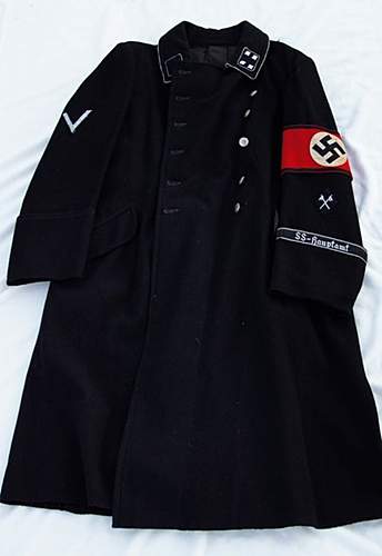 Black SS Uniforms - A better understanding.