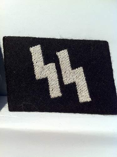 SS collor patch real or fake