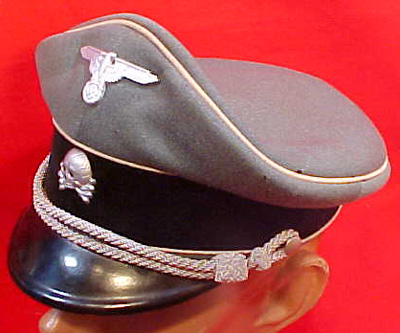 SS visor hat-early insignia,late hat