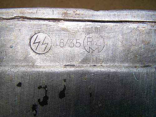 SS field gear etc markings