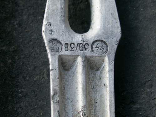 SS field gear etc markings