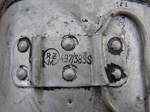 SS field gear etc markings