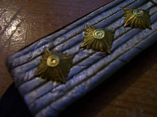 ss color patches and shoulder boards