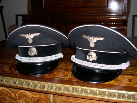Early/Allgemeine SS Visor Cap Chin Strap Buttons