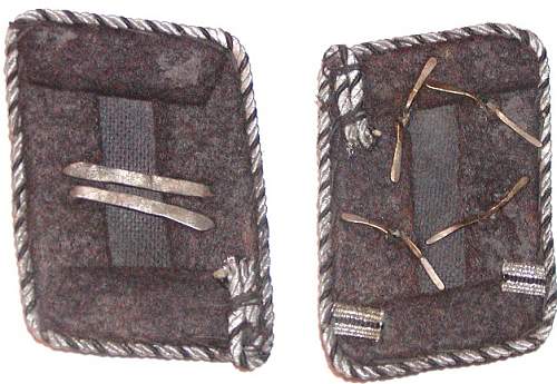 totenkopf collar tabs