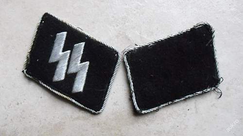 SS-Obersturmführer collar tabs