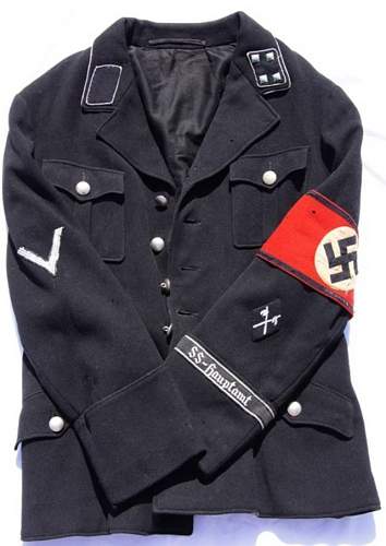 SS-Obersturmführer collar tabs