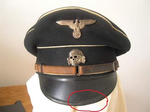 cap and picture of note.