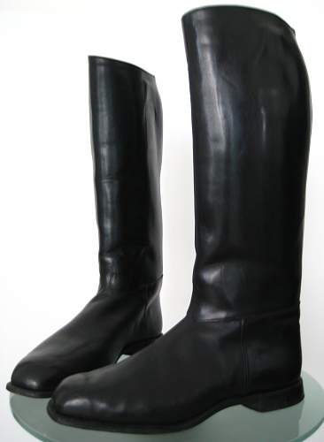 SS officer boots, question