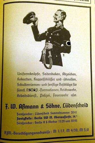 SS StandartEnfuhrer black dress uniform