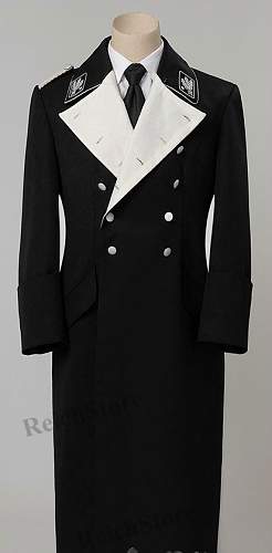 shoulder board on black overcoat dress and shoulder board ss on black tunic (M32) what the different ??? tell me please