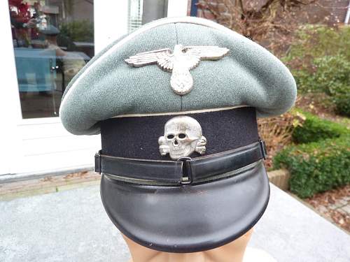 Early war NCO visor