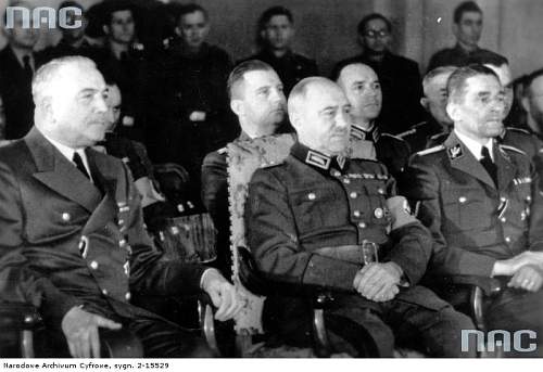 SS-Gruppenführer Karl Hermann Frank Cuff title ID?