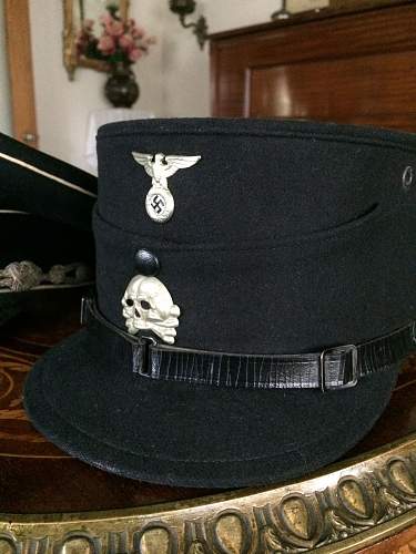 SS head wear with Danzig badge.