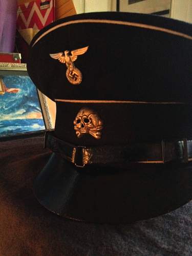 SS head wear with Danzig badge.