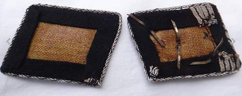 Totenkopf collar tabs