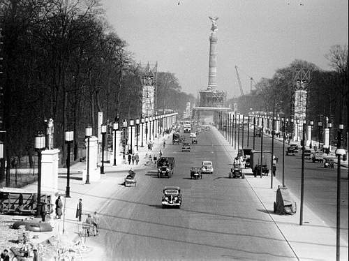 Changing of the Guard at the Reichskanzlei