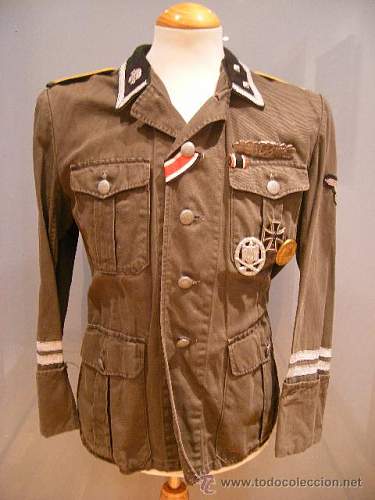 SS Totenkopf uniform: help needed