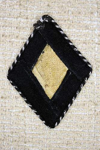 Waffen SS sleeve diamond - Original/Fake