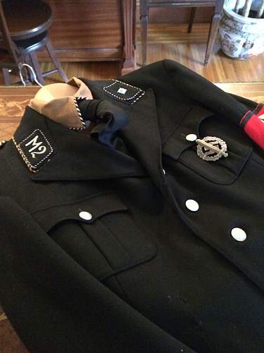 SS Uniform up for Auction