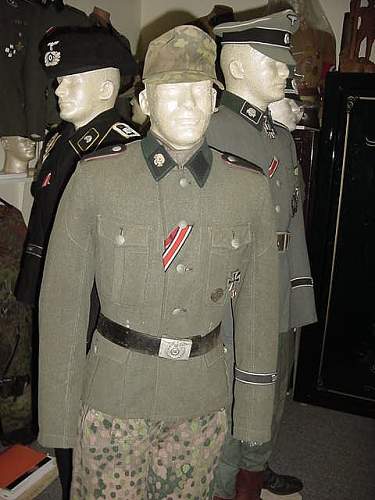 Interesting Totenkopf Tunic