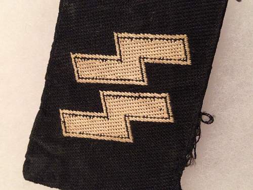 Large group of SS cloth insignia