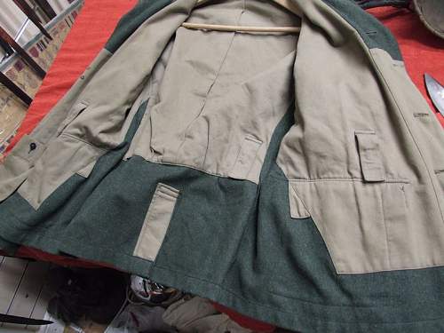 Waffen SS tunic, real or fake