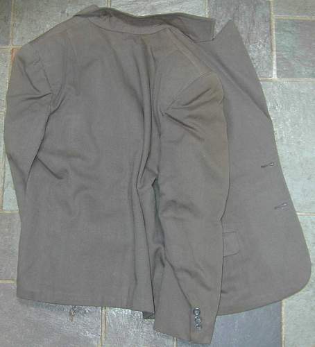 SS Female Guard Uniform