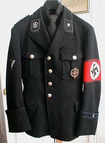 Is this an authentic SS uniform?