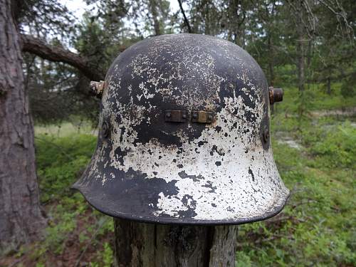 My M16 Camo Stahlhelm.