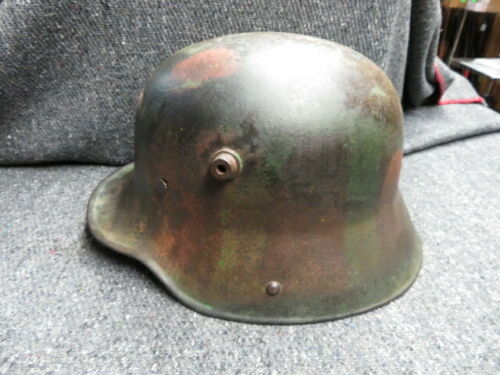 Splosh camo on WW1 german helmet - Original??