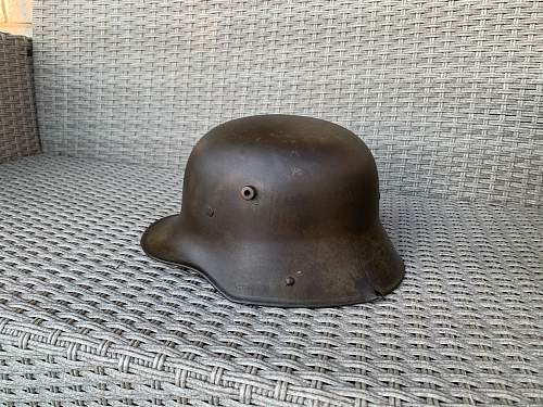 M17 Battle of the somme Relic Barnfind, Does it look like a good shell, also is the green color original.