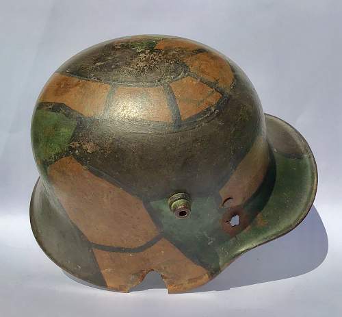 Battle Damaged M16 G62 Camo Helmet