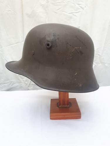 German helmet or Argentine M16 helmet?