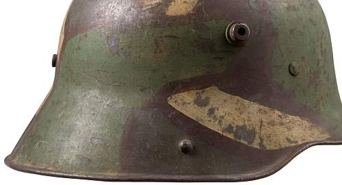 WW1 German M-16 Camouflaged Helmet ET 64