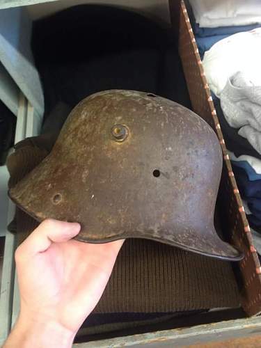 thoughts on this german m18 helmet