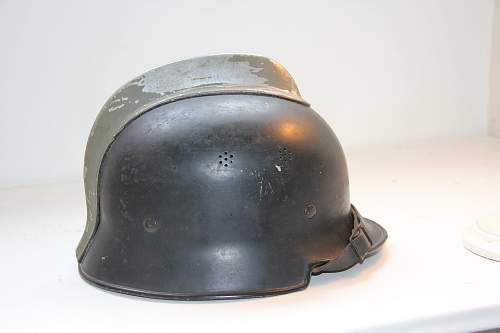 single decal m34 helmet with comb