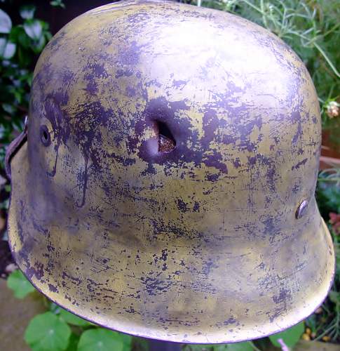 Interesting M42 helmet