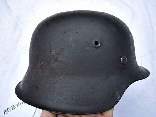 Thoughts on this late war m42 helmet