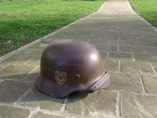 HELP ME indentify FAKE or not SA Feldherrnhalle M35 and RAD Helmet